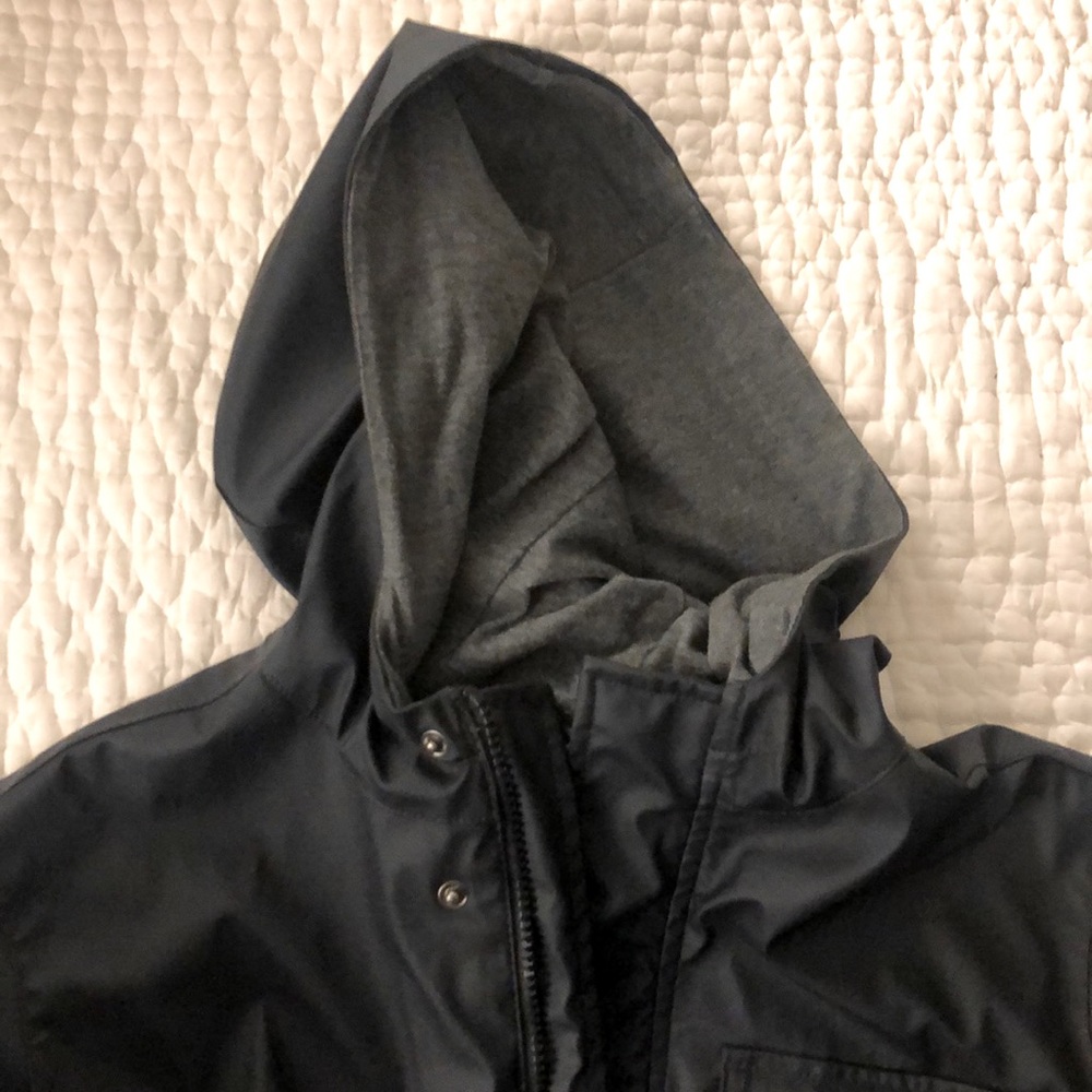Gap Kids Boys Unisex Size 12 Rain jacket Raincoat Navy Blue